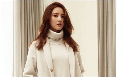 Wajah Awet Muda Han Hye Jin Ini Buat Iri