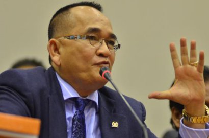 Bukan Karena Ahok, Gara-Gara Ini Ruhut Sitompul Dicopot Jadi Jubir?