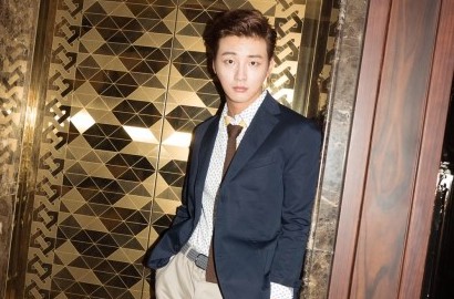 Diadu Keren dengan Bule, Apakah Yoon Shi Yoon Masih Ganteng?