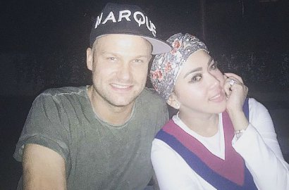 Lengket Banget dengan Dash Berlin, Syahrini Malah Ngaku Ogah Jadi Pacar