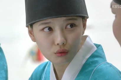 Nyamar Jadi Cowok, Make Up Kim Yoo Jung di 'Moonlight' Dikritik Netter
