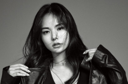 Pamer Perut Rata, Bodi Kurva S Min Hyo Rin Buat Netter Kagum