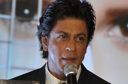 Siapkan Hadiah Sandal Dari Kulit Rusa Buat Shahrukh Khan, Pria Ini Dipenjara