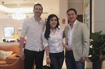 Keren, Syahrini Jalin Kerjasama 2 Tahun Bareng Singapura