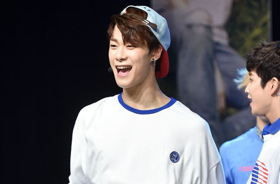 Moonbin Astro Ungkap Hubungan Uniknya dengan Adik