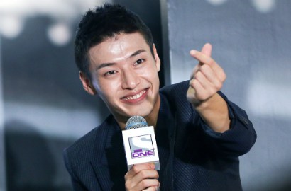 Jika Ada Mesin Waktu, Kang Ha Neul Ingin Kembali ke Masa Lalu