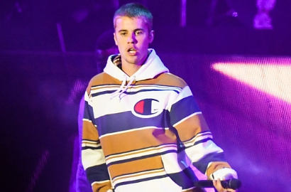 Tak Hadiri MTV VMA 2016, Justin Bieber Malah Asyik Nyanyi di Tempat Ini