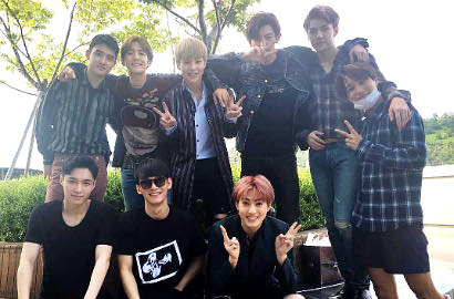 Intip Serunya Member EXO Main Basah-basahan di Hawaii