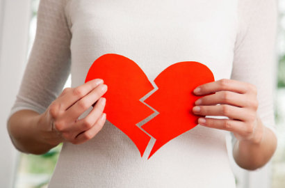 10 Hal yang Wajib Pria Ketahui Tentang Wanita Patah Hati