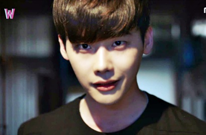 Bukan Cinta-Cintaan, Adegan 'Fanboy' Lee Jong Suk di 'W' Ini Bikin Netter Gemas