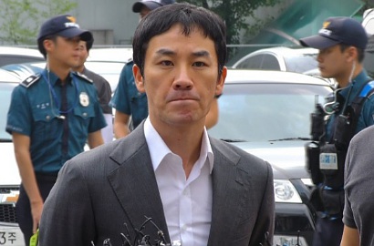 Diinterogasi, Uhm Tae Woong Beri Pernyataan Berbeda dari Wanita 'A'