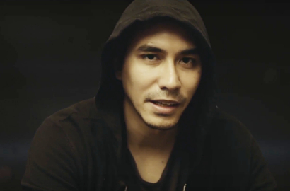 Keren, Darius Sinathrya Pamer Kekuatan Super di Trailer 'Algojo'