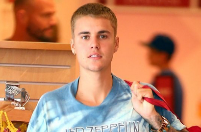 Jogging Sambil Telanjang Dada, Justin Bieber Disebut Caper