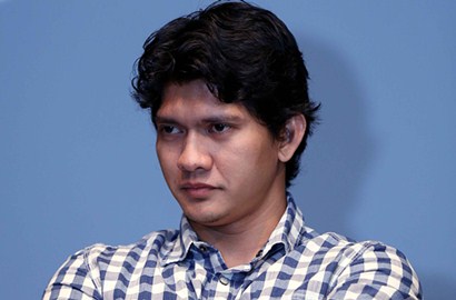 Ngeri, Iko Uwais 'Gelap' di Poster 'Headshot'