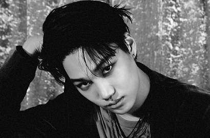 Bikin Penasaran, Fotografer Terkenal Ini Unggah Foto Kai EXO dan Mawar