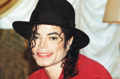 Lihat Selfie Milik Sang Putri, Fans Mendadak Yakin Michael Jackson Masih Hidup