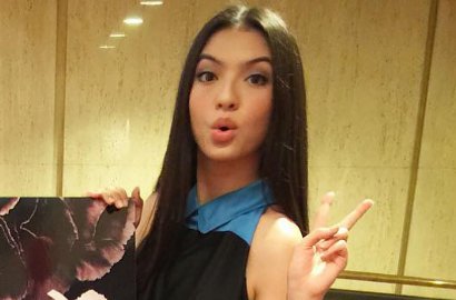 Demam Pokemon, Raline Shah 'Kejar' Pikachu Sampai ke Jepang
