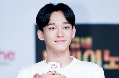 Romantis, Suara Merdu Chen Nyanyi di Pernikahan Sahabatnya Ini Bikin Meleleh
