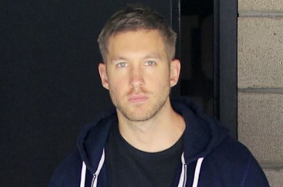 Move on, Calvin Harris Kepergok Gandeng Mantan Pacar Liam Hemsworth