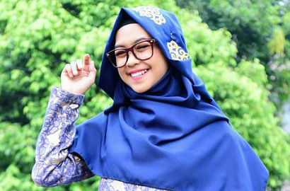 Diminta Kalem Seperti Oki Setiana Dewi, Ria Ricis: Gak Enak Kayak Pakai Topeng