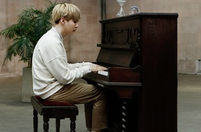 Suga Pamer Main Piano di CF Baru, Netter Melongo