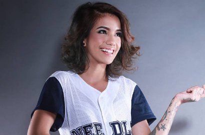 Dapat Kue Ultah dari Anji dan Istri, Sheila Marcia: Terima Kasih Keluarga Kece