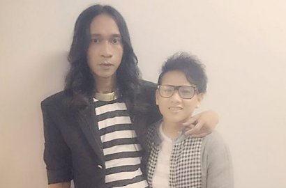 Bikin Tak Sabar, Aming Pamer Syuting 'Super Family 100' Bareng Istri