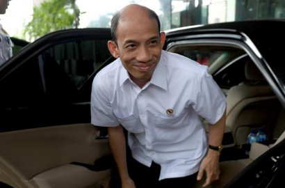 Menkumham Pastikan Arcandra Tahar Tetap Jadi WNI