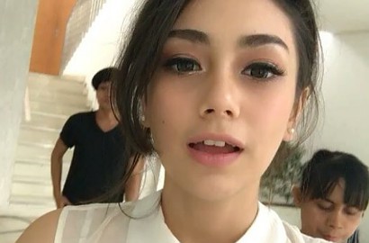 Terjun ke Dunia Tarik Suara, Celine Evangelista Rilis Lagu Berisi Curhatan