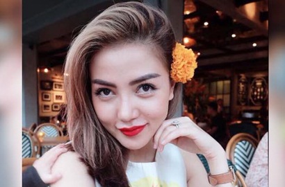 Pamer Foto Pakai Baju Pengantin, Bella Shofie Nikah Lagi?