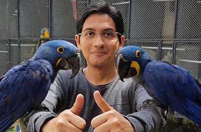 Jadi Anggota DPR, Lucky Hakim Pakai Uang Negara Demi Nikah di Bawah Laut?