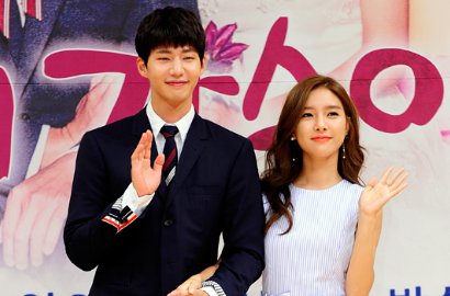 Gagal Curi Perhatian, Song Jae Rim-Kim So Eun Kompak Promosi 'Our Gab Soon'