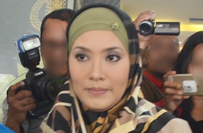 Gatot Brajamusti Dilaporkan Tuduhan Perkosaan, Ini Reaksi Syok Elma Theana