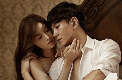 Kim So Eun dan On Joo Wan Pose Intim di Iklan Baru