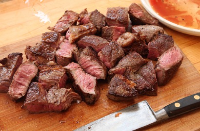 Intip Cara Membuat Daging Kurban Bertekstur Empuk dan Tidak Bau