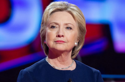 Didiagnosa Sakit Pneumonia, Hillary Clinton Diisukan Mundur dari Pilpres AS