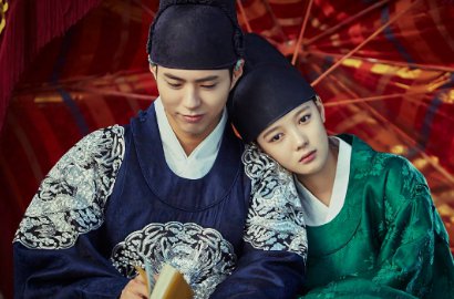 Bikin Klepek-Klepek, Park Bo Gum Nembak Kim Yoo Jung di 'Moonlight'