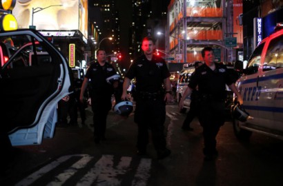 Miris, Pakaian Wanita Berhijab di New York Dibakar Orang Tak Dikenal