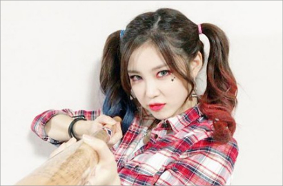 Jadi Harley Quinn di 'Pitch King', Kaki Pendek Hyosung Secret Diolok Netter
