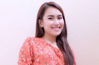 Ditanya Soal Isu Kepergok Selingkuh dengan Raffi, Ayu Ting Ting Sewot