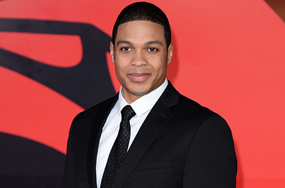 Keren, Ray Fisher Pamer 'Kostum' Cyborg untuk 'Justice League'