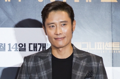 Ternyata Lee Byung Hun-Ethan Hawke 'Mesra' Saat Syuting 'The Magnificent Seven'