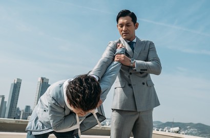 Rilis Poster Baru, Begini Kerennya Oh Ji Ho dan Lee Jung Jin di 'Showdown'