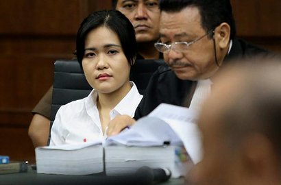 Gara-Gara Ini, Tiga Hakim Sidang Jessica Dilaporkan ke Komisi Yudisial