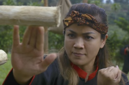Intip Aksi Kocak Nirina Rebut Hati Fedi Nuril di Trailer 'Shy Shy Cat'