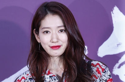 Bikin Gagal Move On, Park Shin Hye Pamer Reuni Bareng Pemain 'Doctors'