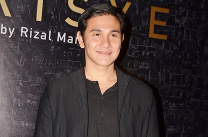 Perankan Sosok Legendaris, Vino Bastian Kaget Jadi Aktor Utama Film 'Chrisye'