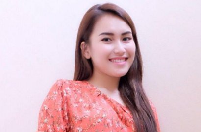 Buset, Ayu Ting Ting Ngaku Senang Bermanja dan Pegang-Pegang