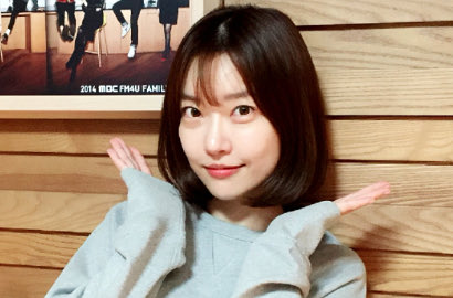 Lady Jane Keranjingan Baca Buku Sejak Kecil