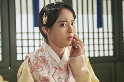 Keren, Intip Cara 'Love In Moonlight' Dandani Wajah Jung Hye Sung Jadi Gendut